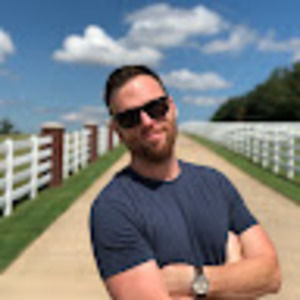 Meet your Posher, Casey